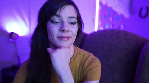 Bella Bondai online show from January 7, 1:28 am