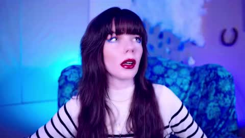 Bella Bondai online show from September 21, 8:27 am