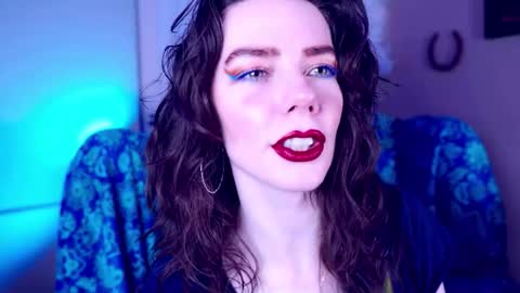 Snapshot of xobondaixo chatting on February 11, 3:33 am Bella Bondai online show from February 11, 3:33 am