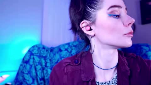 Snapshot of xobondaixo chatting on February 22, 7:40 am Bella Bondai online show from February 22, 7:40 am