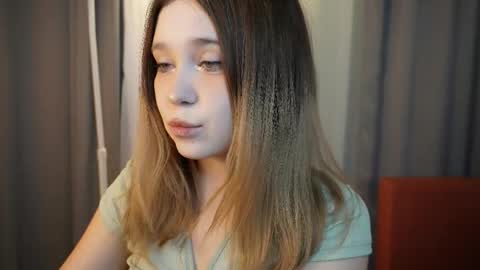 Milana online show from November 20, 7:08 am