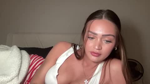 Snapshot of xoharperr chatting on November 23, 12:32 am Harper online show from November 23, 12:32 am