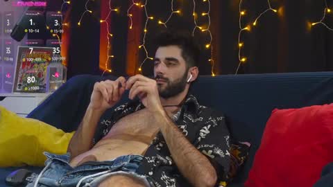 Snapshot of xorylan chatting on January 11, 6:23 pm XoRylan online show from January 11, 6:23 pm