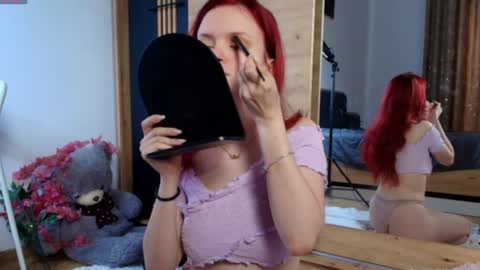 Snapshot of xoxo_cherry1 chatting on May 18, 4:29 am Cherry online show from May 18, 4:29 am