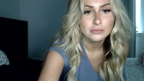 Lacey Loo online show from July 17, 5:51 pm