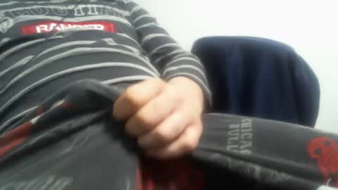 xoxopum online show from February 9, 10:00 pm