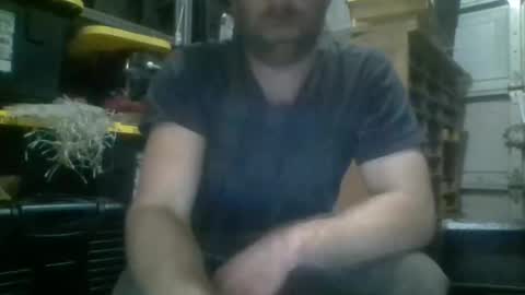 Xploringus online show from November 10, 11:42 am