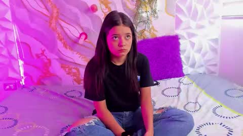 Snapshot of xqueen_of_pleasurex chatting on February 28, 12:17 pm sara and thiago online show from February 28, 12:17 pm