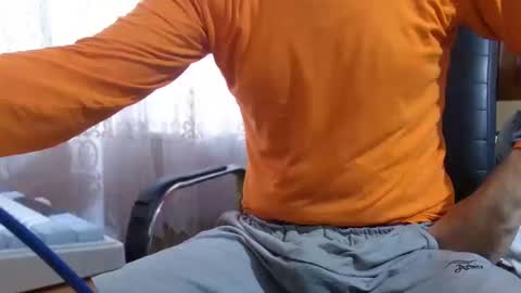 xrokettt online show from October 11, 12:15 pm