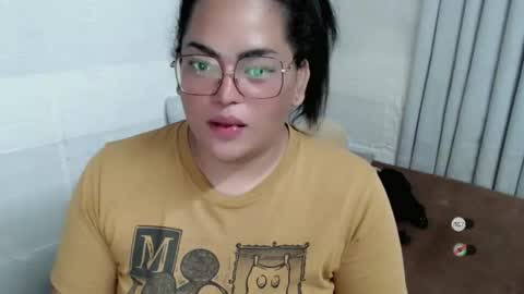 xsabbylicious69 online show from October 27, 1:37 pm