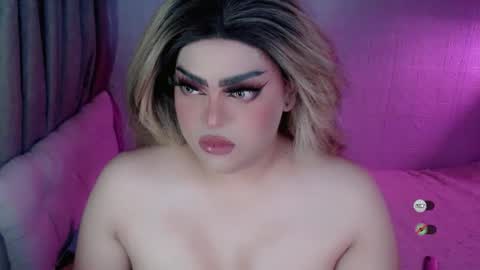 xsabbylicious69 online show from March 17, 4:06 am