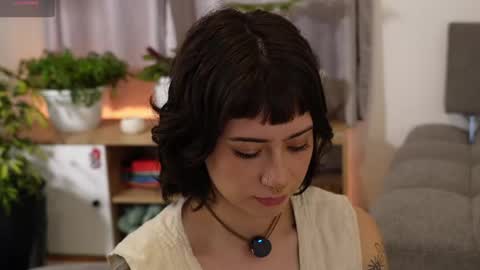 Blue online show from April 7, 10:42 pm