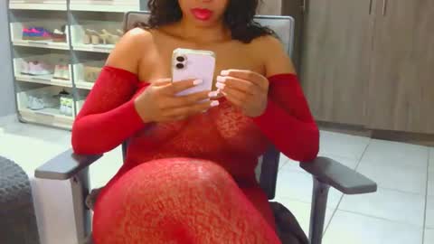 spykeXtee online show from December 20, 4:41 am