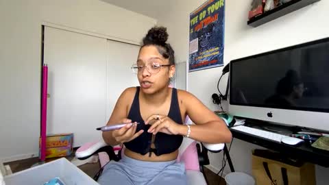 xStarGazingx online show from September 19, 7:58 pm