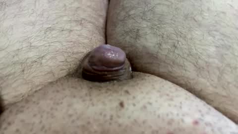 Snapshot of xtclover85 chatting on December 23, 12:57 am xtclover85 online show from December 23, 12:57 am