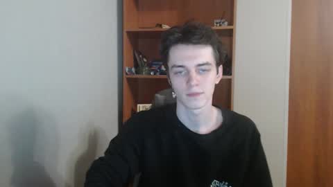 traqqq online show from November 14, 8:07 pm