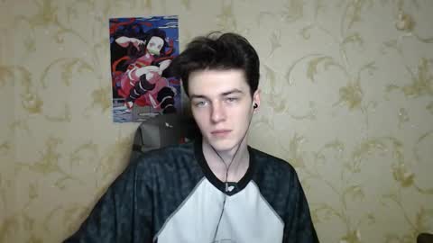 traqqq online show from January 15, 10:02 pm