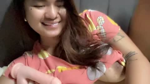 xtremelyasian online show from May 28, 6:38 pm