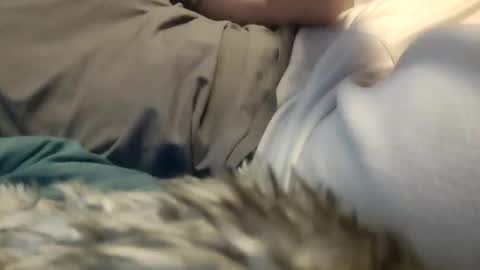 xuzn online show from April 3, 6:44 am