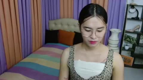 CHLOES ROOM online show from December 15, 7:12 am