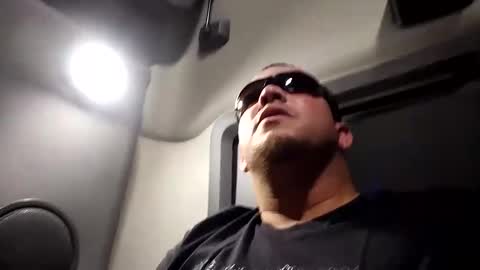 Snapshot of xxcucumber1989 chatting on December 6, 9:57 pm xxcucumber1989 online show from December 6, 9:57 pm