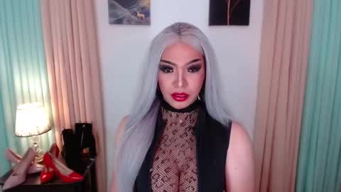 xxeroticdhaliaxx online show from October 24, 8:00 am