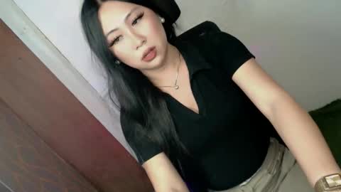 Snapshot of xxexpensive_candy chatting on March 21, 6:18 am Janae online show from March 21, 6:18 am