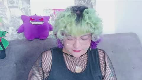 xxgreengoodxx online show from May 26, 6:48 pm