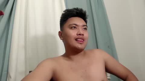 Loyd online show from December 3, 3:33 pm