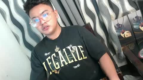 Loyd online show from January 17, 9:17 am