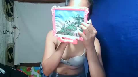 xxhottieprincess online show from January 17, 6:40 am