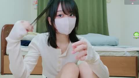 Snapshot of xxinoxx chatting on November 17, 3:23 am xxinoxx online show from November 17, 3:23 am