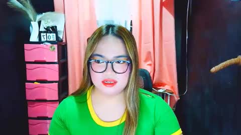 xxirene online show from February 8, 4:16 am