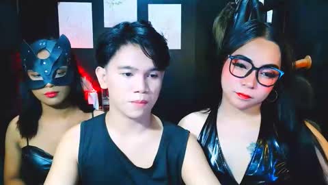 xxirene online show from March 2, 7:15 am