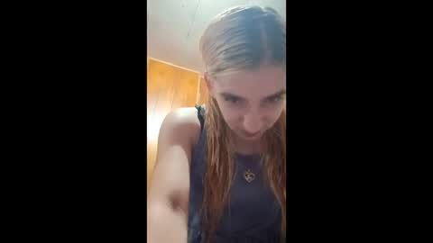 xxjessiebugxx online show from June 9, 2:12 am