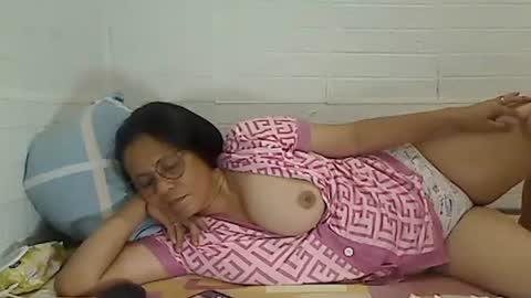 xxlenepinayxx online show from April 13, 11:59 am