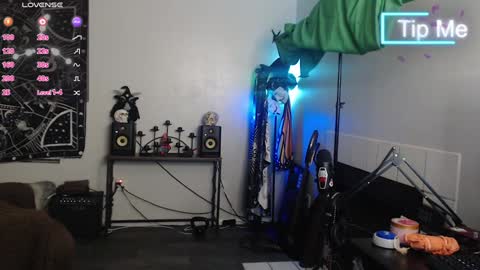 Lilith online show from February 6, 6:18 am