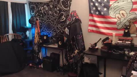 Lilith online show from November 18, 3:23 am