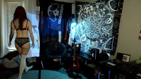 Lilith online show from March 19, 1:20 am