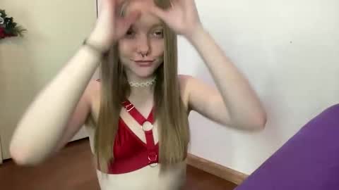 LoveAnastasia online show from December 18, 4:57 pm