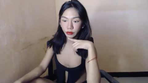 xxluv_jenxx online show from December 22, 1:02 am