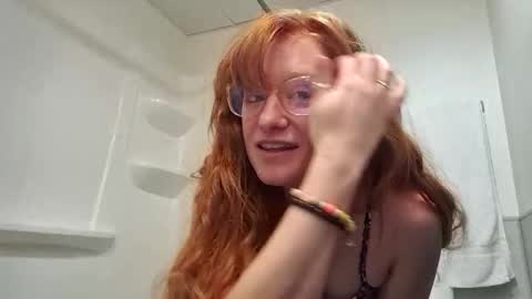 xxmariebliss online show from January 17, 6:55 pm