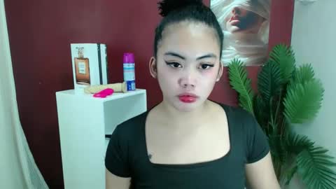 Snapshot of xxmisstress_hestiaxx chatting on February 17, 8:00 am JUST CALL ME TINE online show from February 17, 8:00 am