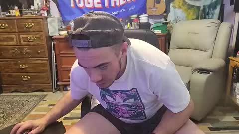 xxScubaStevexx online show from January 18, 5:11 am