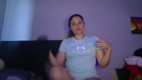 Snapshot of xxsophixx chatting on February 20, 10:54 pm Sophi 3 online show from February 20, 10:54 pm