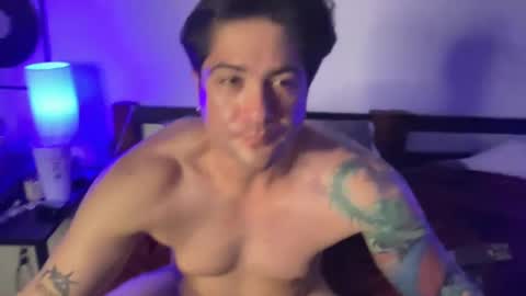 xxtremeinsertions online show from March 5, 11:28 am