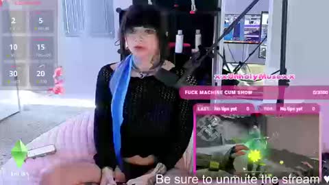 Snapshot of xxunholymusexx chatting on January 19, 3:05 pm Muse n Poppy online show from January 19, 3:05 pm