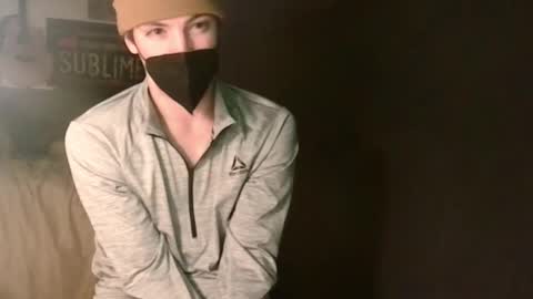 Snapshot of xxwhitefoxx chatting on February 22, 7:45 am David Fox online show from February 22, 7:45 am