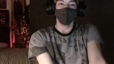 Snapshot of xxwhitefoxx chatting on March 9, 11:25 am David Fox online show from March 9, 11:25 am