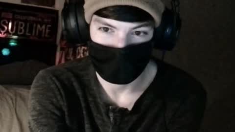 Snapshot of xxwhitefoxx chatting on March 10, 6:59 am David Fox online show from March 10, 6:59 am